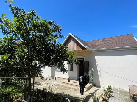 4 otaq · 130 m² · 1/1 mərtəbə, Savalan