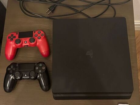 Sony PlayStation 4 Slim 1TB