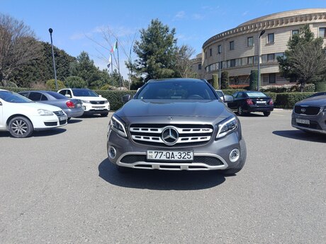 Mercedes GLA 250, 2018 il Mercedes GLA 250, 2018 il