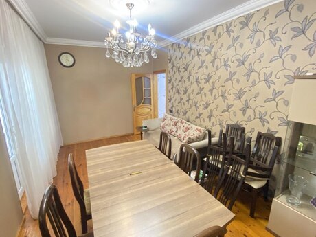 2-otaqlı mənzil, 7-ci mkr., 65 m² 2-otaqlı mənzil, 7-ci mkr., 65 m²