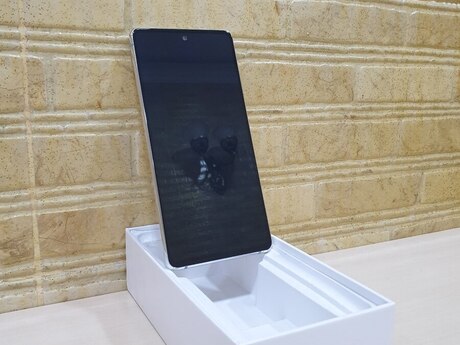 Samsung Galaxy S20 FE ehtiyat hissələri 
