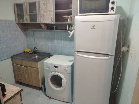 1-room house for rent in Bayıl, 20 m², 100 AZN/mo, photo 4 / 9