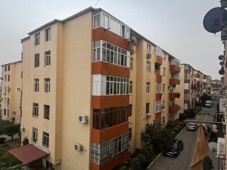 3 otaq · 83 m²