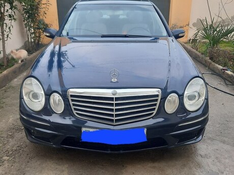 Mercedes E 270, 2002 il