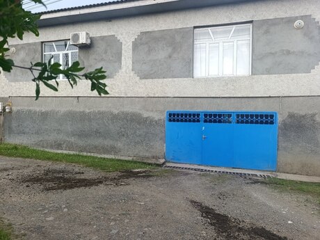 Həyət evi, Yuxarı Nüvədi kəndi
