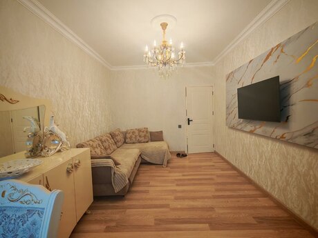 2-otaqlı mənzil, Yeni Yasamal qəs., 60 m²
