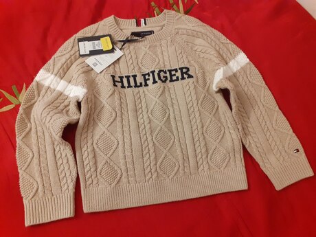 Svitşot Tommy Hilfiger