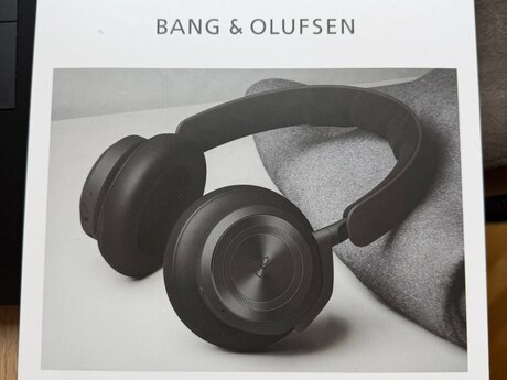 Bang & Olufsen Beoplay HX