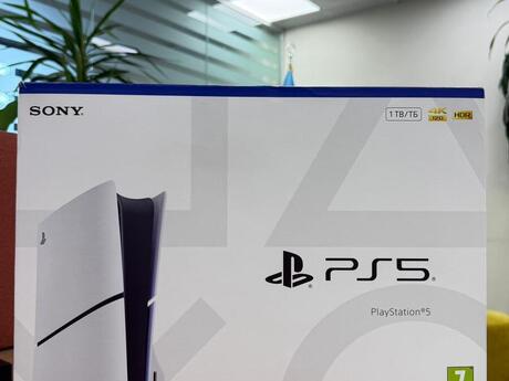 Sony PlayStation 5 Slim 1TB 