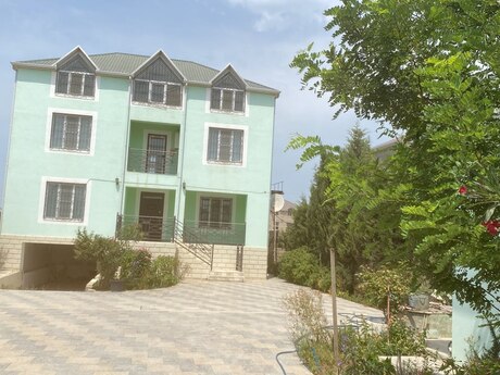 5 otaqlı ev, 273 m², Maştağa, 205 000 AZN