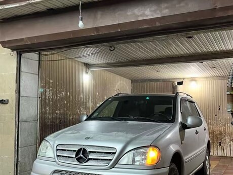 Mercedes ML 320, 1999 il