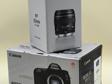 Fotoaparat Canon 5D mark IV 85mm f1.8 linza