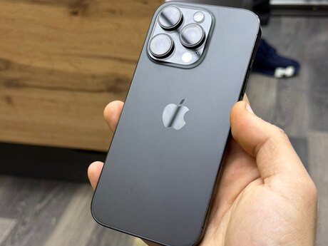 Apple iPhone 16 Pro Black Titanium 128GB/8GB Apple iPhone 16 Pro Black Titanium 128GB/8GB