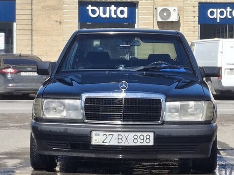 Mercedes 190, 1992 il