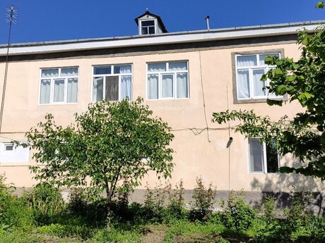 Həyət evi, Qusar r. Həyət evi, Qusar r.