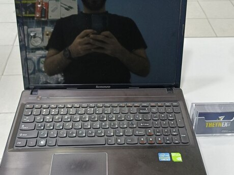 Noutbuk Lenovo