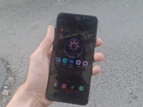 Samsung Galaxy A8+ (2018) Black 32GB/4GB