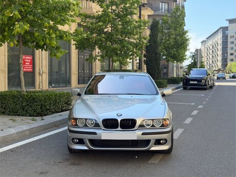 BMW 530, 2001 il