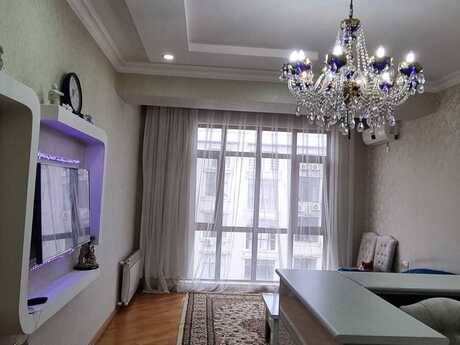 4 otaq · 115 m² · 18/18 mərtəbə, İnşaatçılar