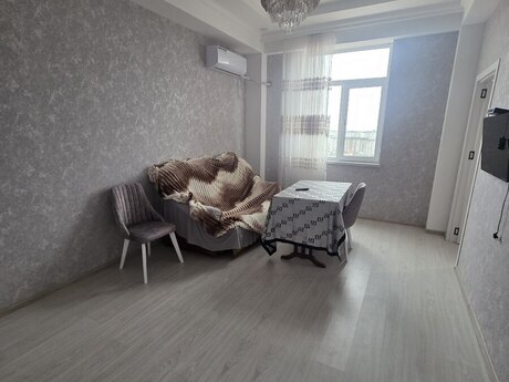 3-otaqlı yeni tikili kirayə verilir, Xırdalan ş., 70 m²
