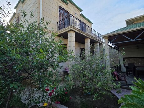 Bağ evi, Corat bağları