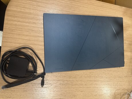 Asus ZenBook 15 OLED Asus ZenBook 15 OLED