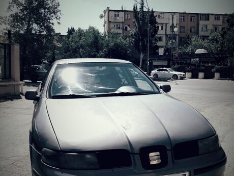 SEAT Toledo, 1998 il SEAT Toledo, 1998 il