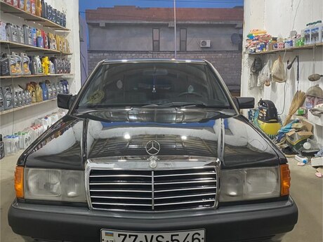 Mercedes 190, 1991 il