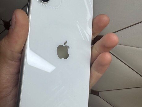Apple iPhone 11 White 128GB/4GB