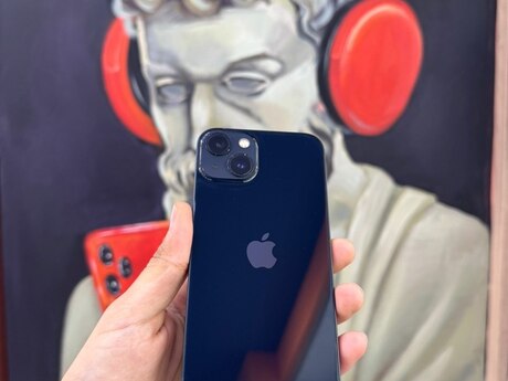 Apple iPhone 13 Midnight 128GB/4GB