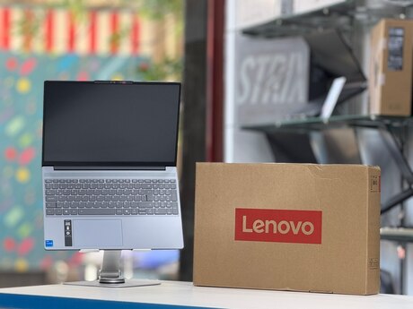 Noutbuk Lenovo İdeaPad Slim 3 15İRH10 Noutbuk Lenovo İdeaPad Slim 3 15İRH10