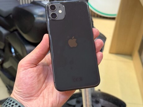 Apple iPhone 11 Black 128GB/4GB