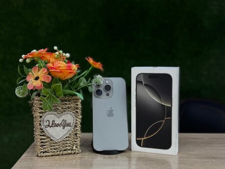 Apple iPhone 16 Pro Natural Titanium 128GB/8GB