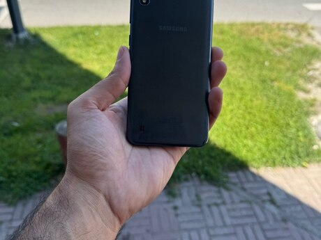 Samsung Galaxy A10 Black 32GB/2GB
