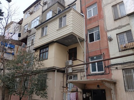 3-otaqlı mənzil, 7-ci mkr., 70 m²