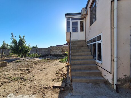 8 rooms · 600 m² · floor 1/1, Türkan