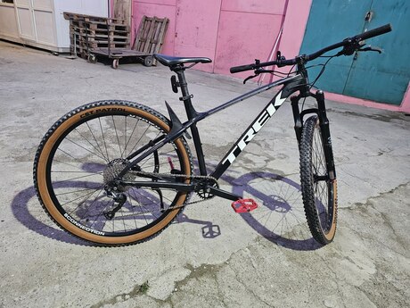 Velosiped Trek Marlin 5