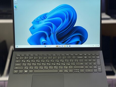 Dell Vostro 3520