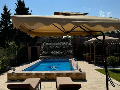 Bağ evi kirayə verilir, Hövsan qəs. Bağ evi kirayə verilir, Hövsan qəs.