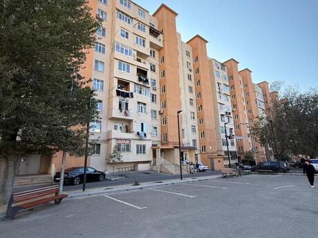 3-otaqlı mənzil kirayə verilir, Xətai r., 80 m²