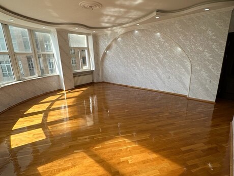Продаётся 3-комнатная квартира в новостройке, Elmlər Akademiyası, 150 м², 435 000 AZN, фото 2 / 12