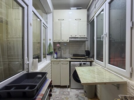 Qurtuluş 93 kompleksində 2 otaqlı yeni tikili mənzil satılır, 48 m², 75 000 AZN, şəkil 3 / 8