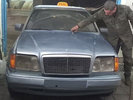 Mercedes 250 D, 1986 il