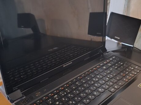 Noutbuk Lenovo