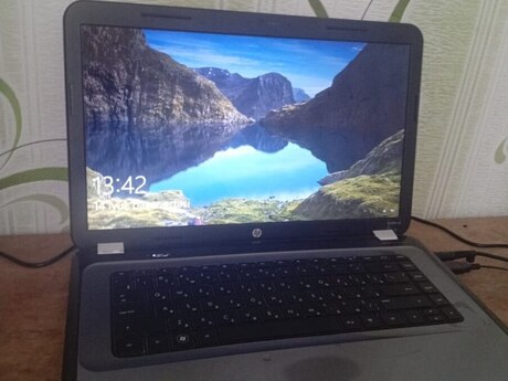 Noutbuk HP