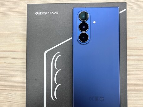 Samsung Galaxy Z Fold 7 Blue Shadow 256GB/12GB