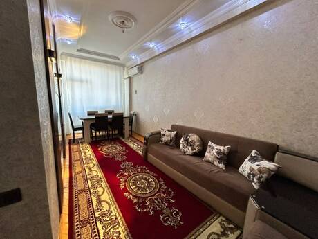 2-otaqlı yeni tikili kirayə verilir, Nicat Rüstəmli küç., 85 m²