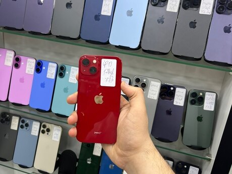 Apple iPhone 13 Red 128GB/4GB