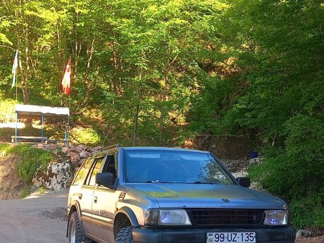 Opel Frontera, 1993 il Opel Frontera, 1993 il