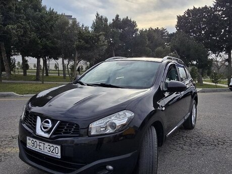 Nissan Qashqai, 2012 il Nissan Qashqai, 2012 il